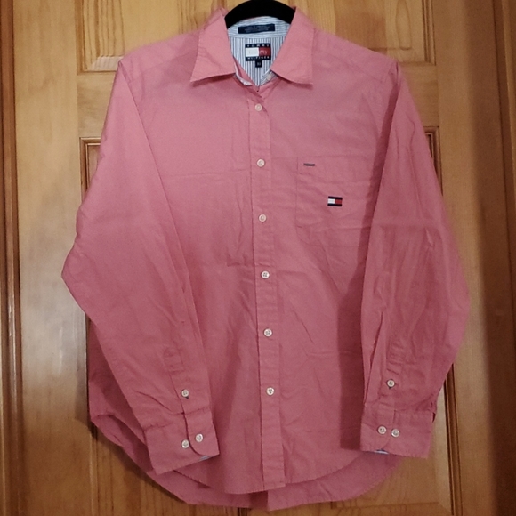 Woman's Tommy Hilfiger Pink Blouse Size 10 Fitted - Picture 1 of 7